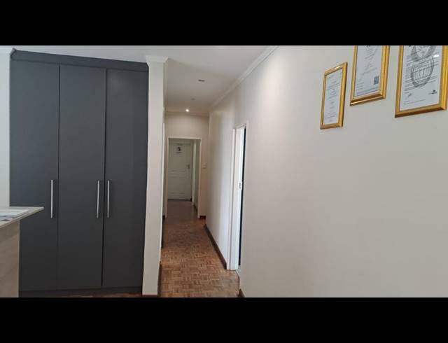 BUSINESS PROPERTY TO RENT IN NEWTON PARK